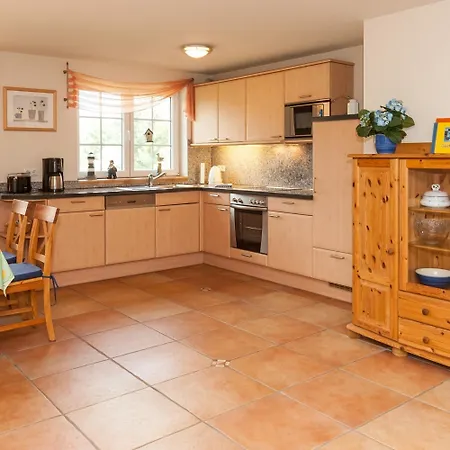 Strandrose 青斯特